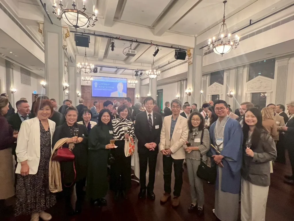 オーストラリアのブリスベンにてブリスベン市長にご挨拶させていただきました